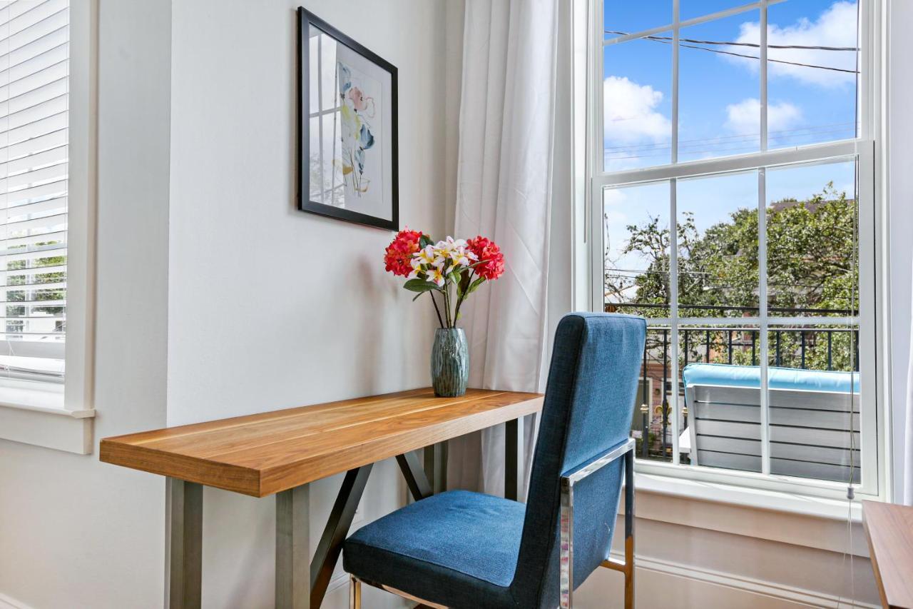 Hosteeva Amazing 4 Bedroom Modern Condo With Balcony Near Frnch Quarter 뉴올리언스 외부 사진